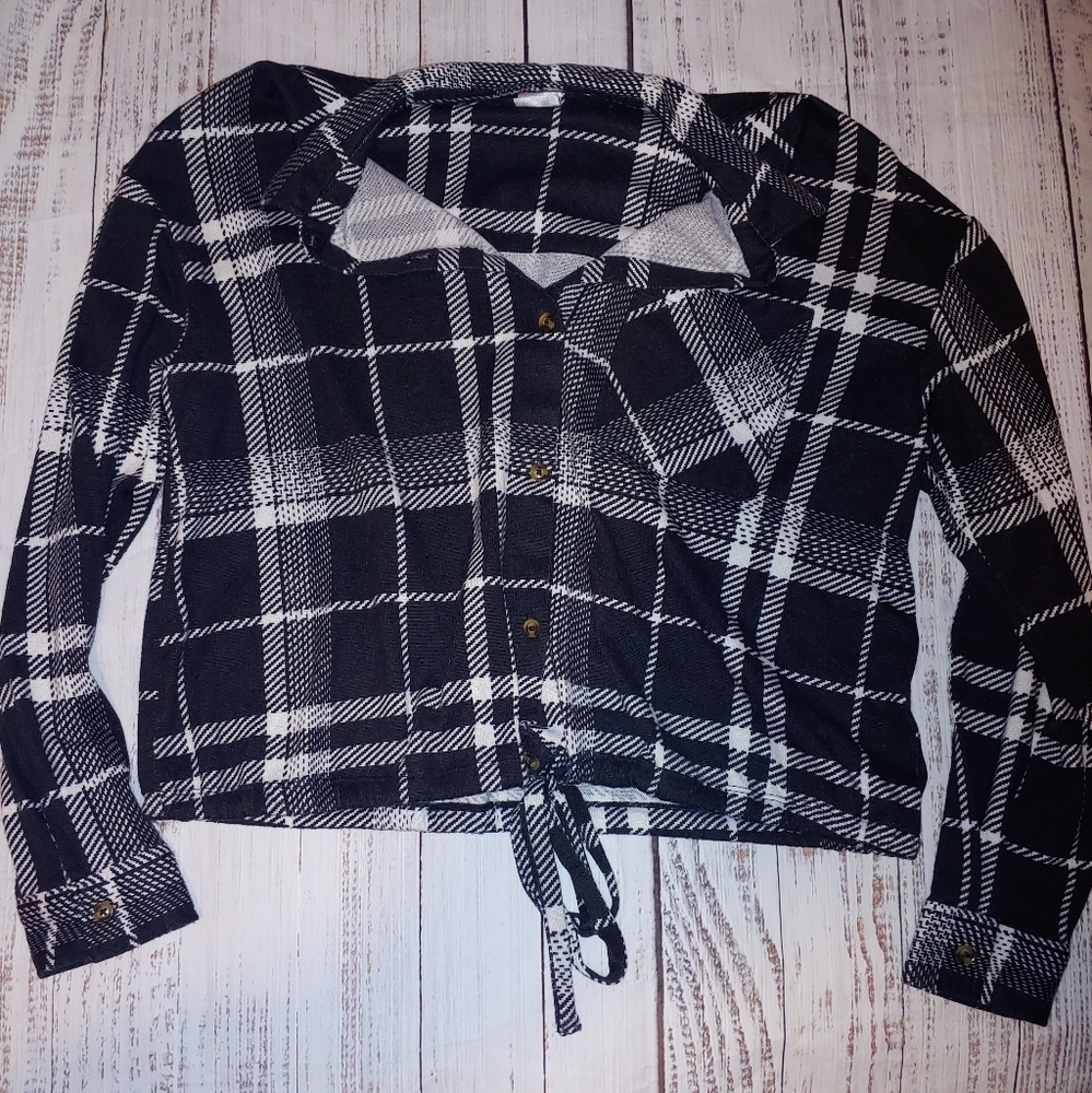 Cropped Flannel Shirt, Black and White Plaid